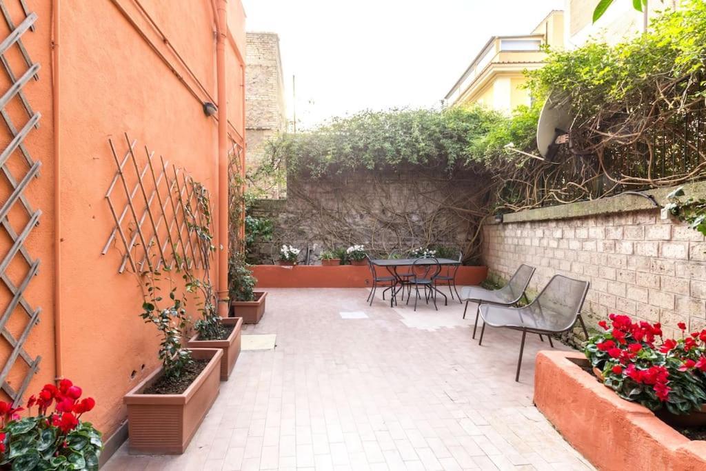 Apartment Il Giardino Di Linda A San Pietro โรม ภายนอก รูปภาพ